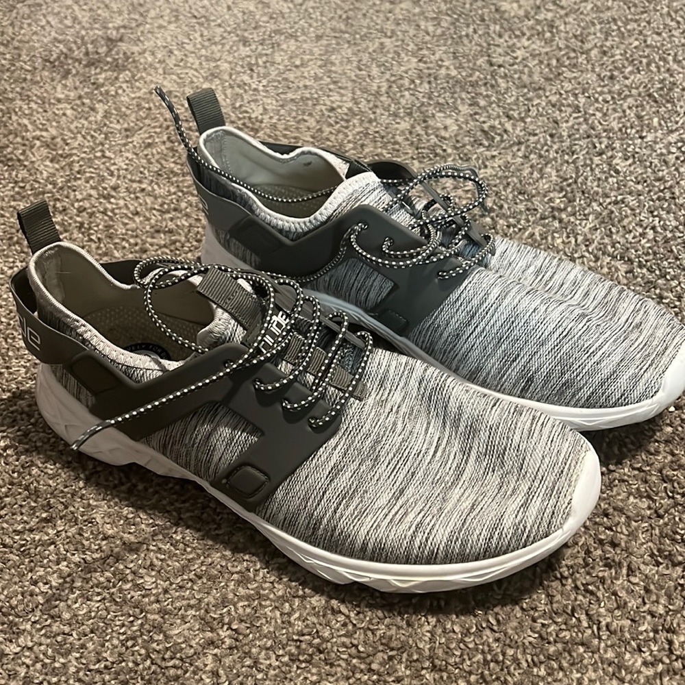 Mens hey dude tennis shoes